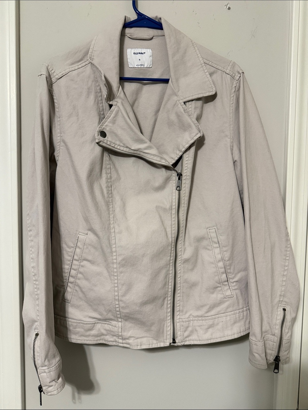 Old Navy Women's Light Cream Asymmetrical Zip Jacket
